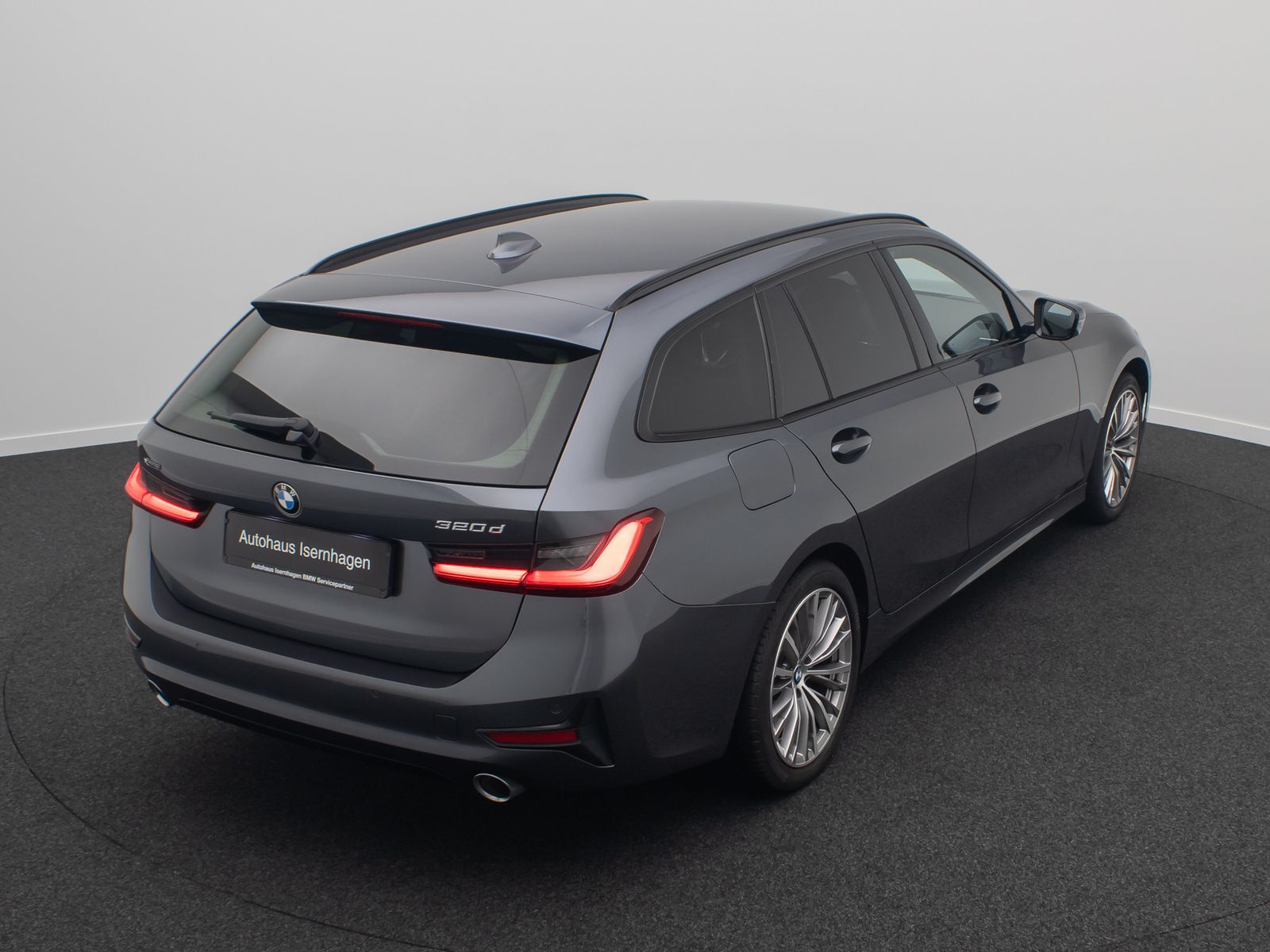 Fahrzeugabbildung BMW 320d xD Sport Line ACC Laser HUD DAB Alarm Leder