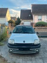Renault Clio 2 1.2l - Renault aus 1998