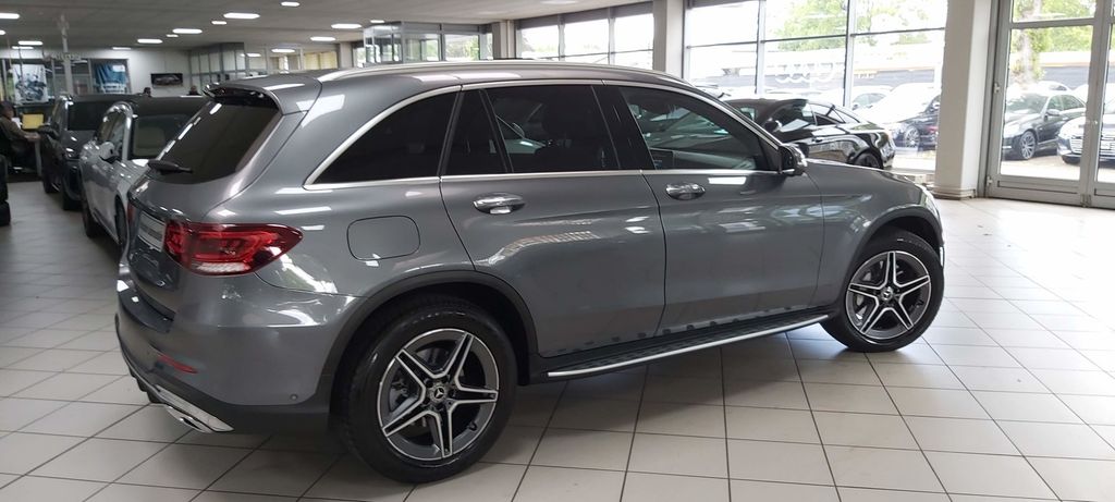 Mercedes-Benz GLC 300 4M AMG AIRM DISTR LEDER NETTO 41.500