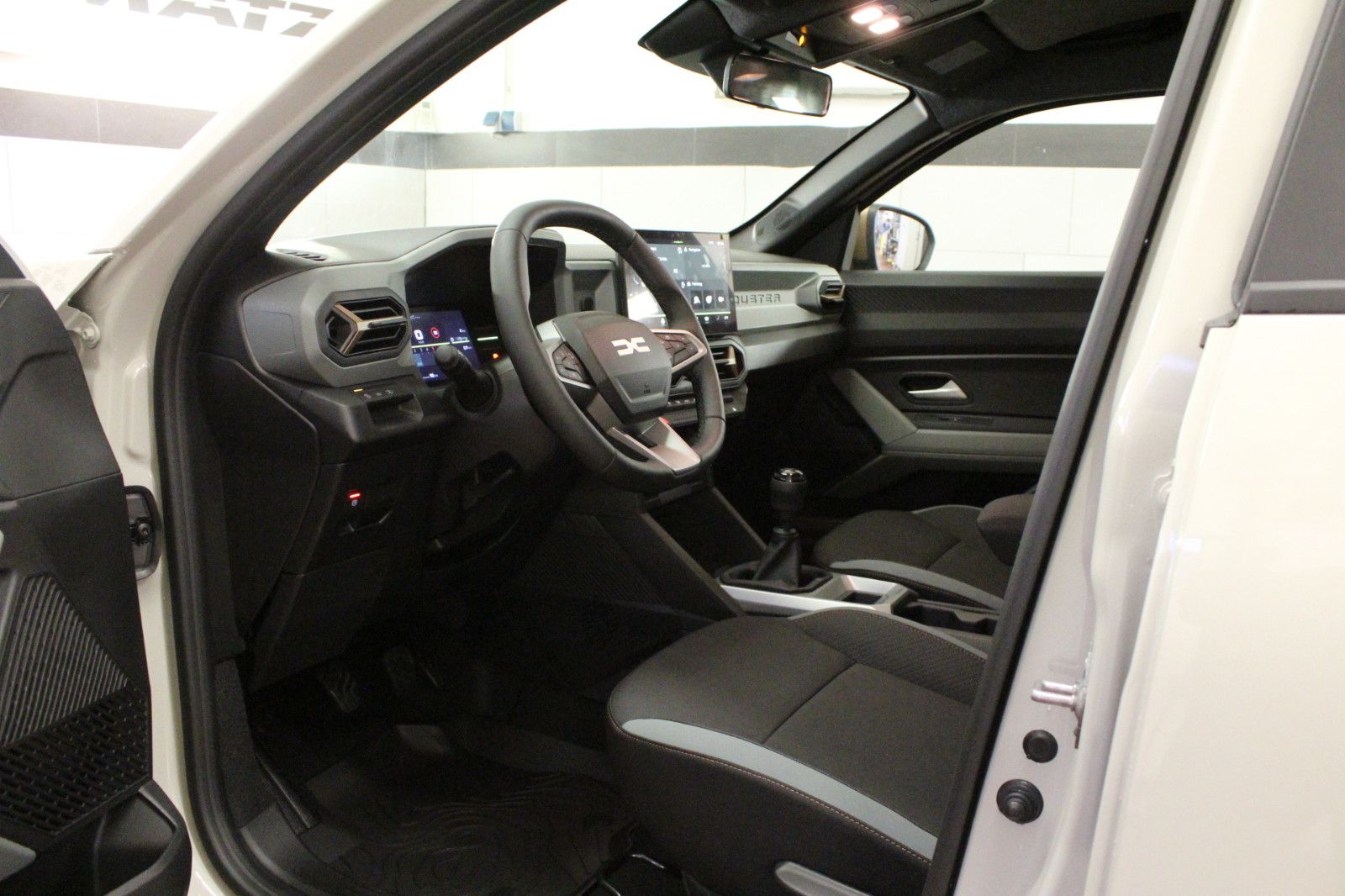 Fahrzeugabbildung Dacia Duster mild hybrid 140 Extreme *Winterp.*MY 26