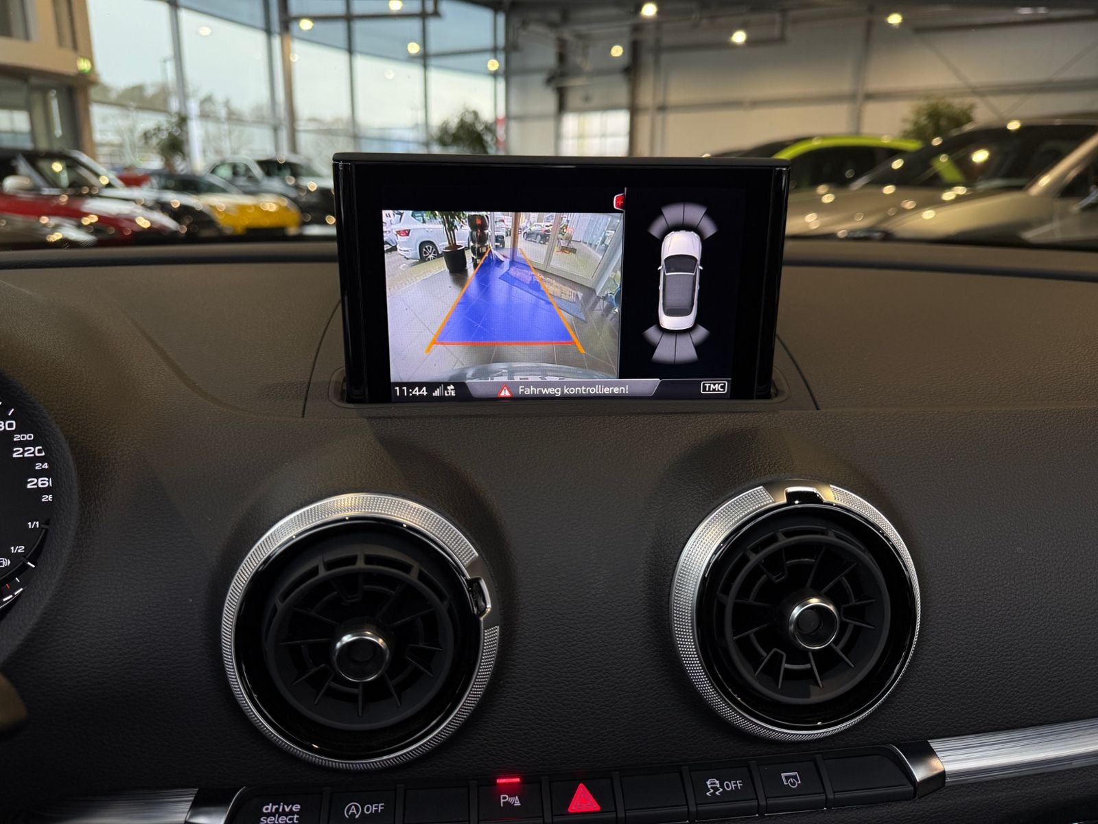 Fahrzeugabbildung Audi A3 Cabriolet 35 TFSI sport XENON NAVI ALU