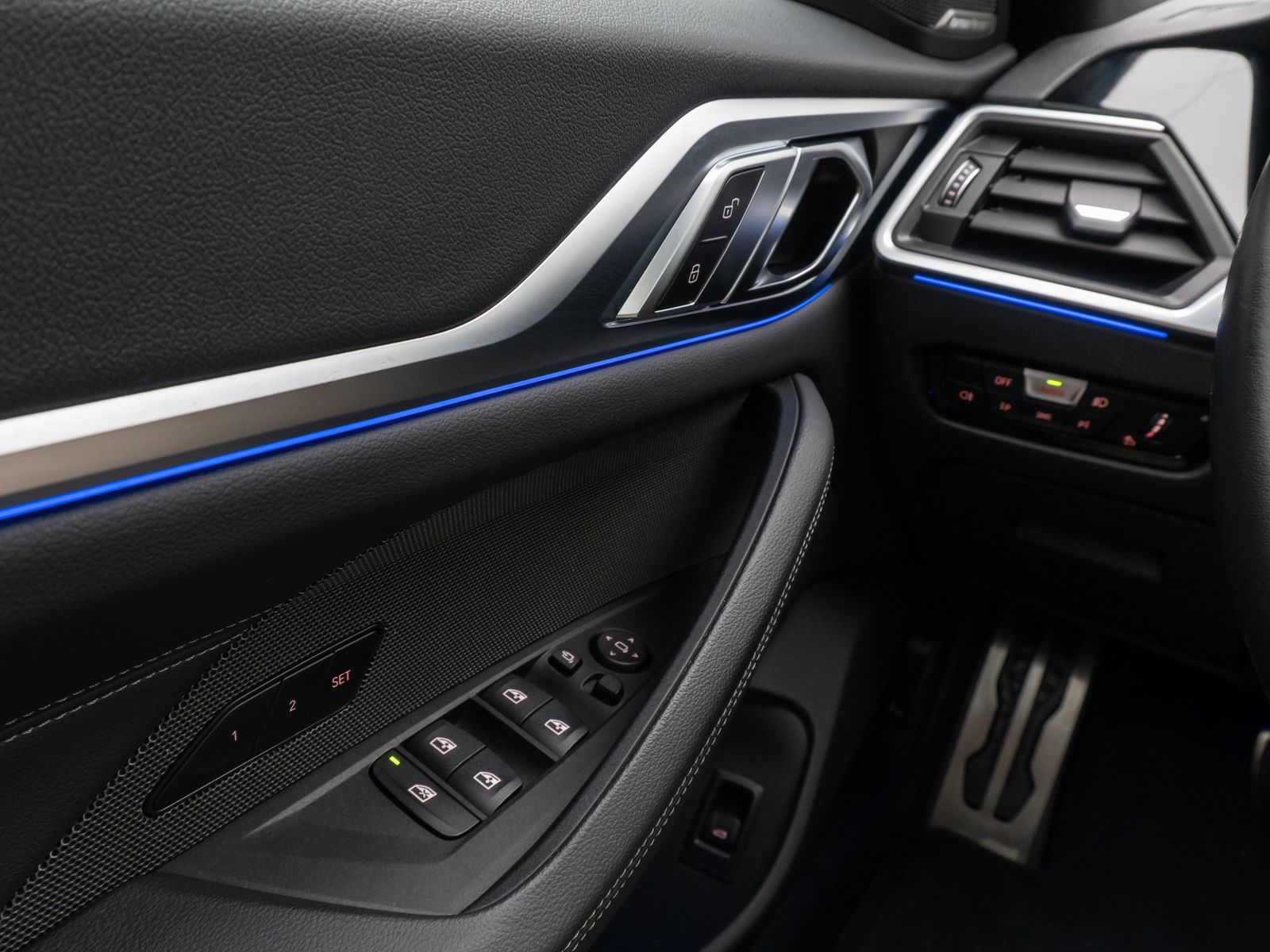 Fahrzeugabbildung BMW 420d xD GC M Sport Kamera DAB H/K DispKey 19Zoll