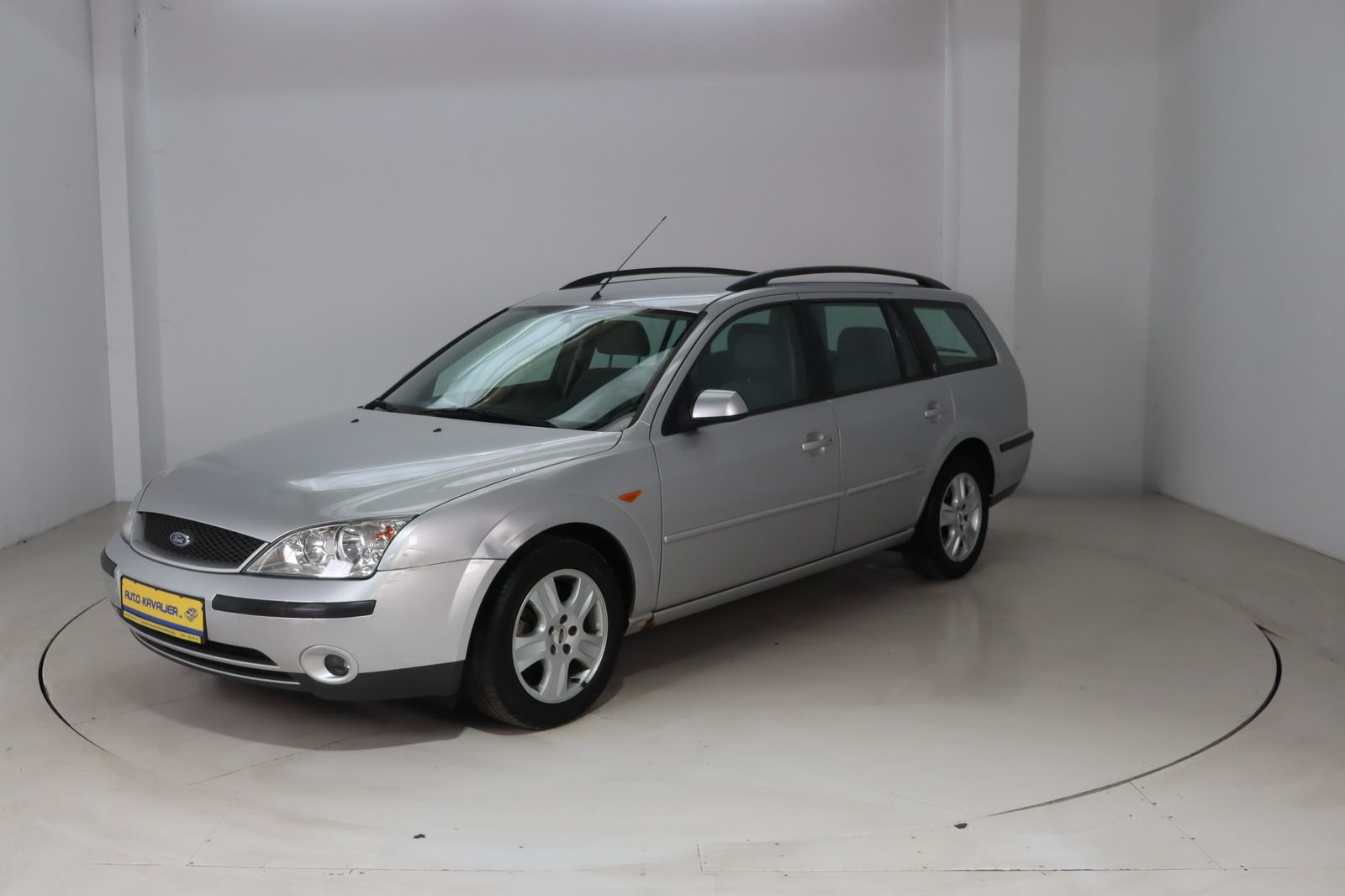 Fahrzeugabbildung Ford Mondeo Turnier 2.0  * Klimaautom. HU/AU 06.26 Gh