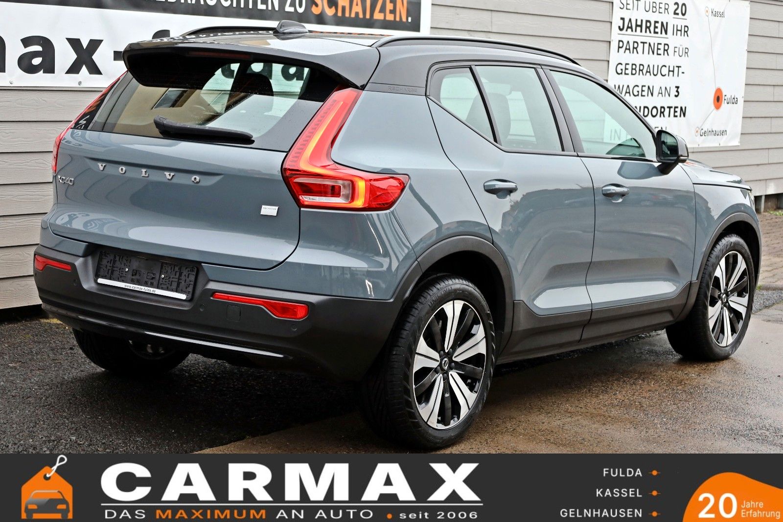 Fahrzeugabbildung Volvo XC40 Plus Recharge Navi,SH,StandHZ,Kamera,ACC