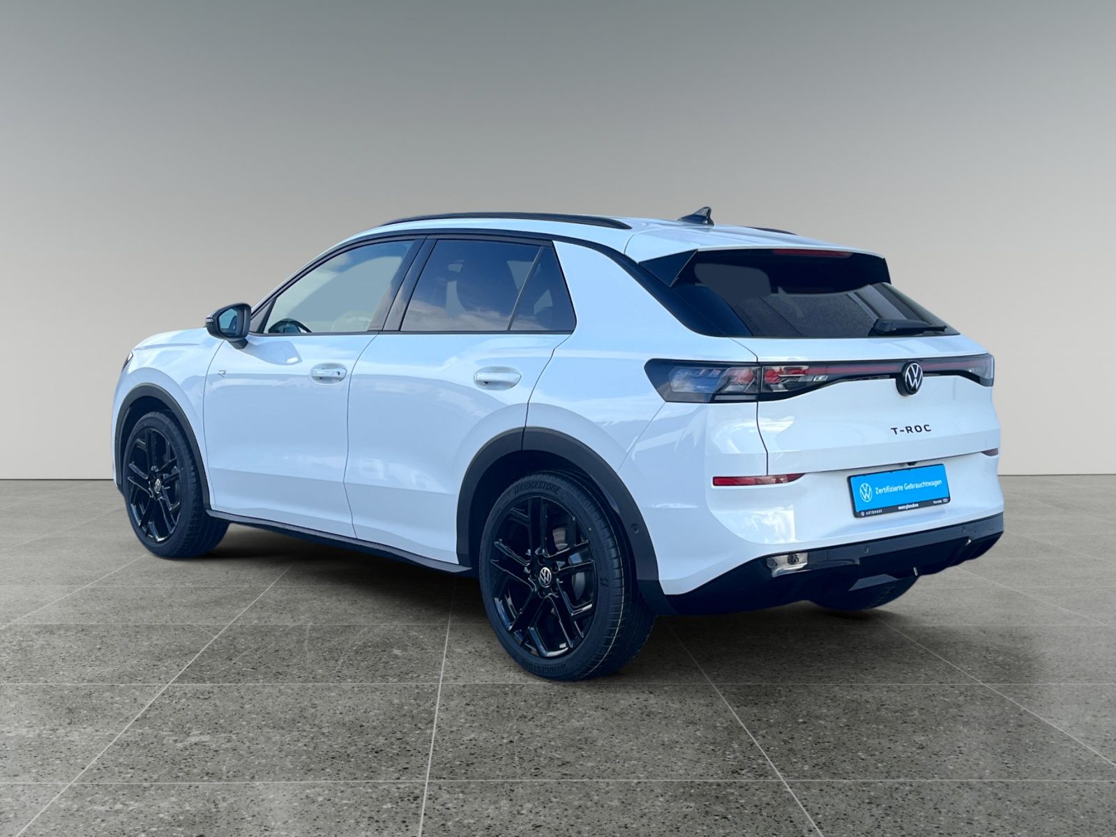 Volkswagen T-Roc 1.5 eTSI R-Line AHK Kamera ACC App foto 3