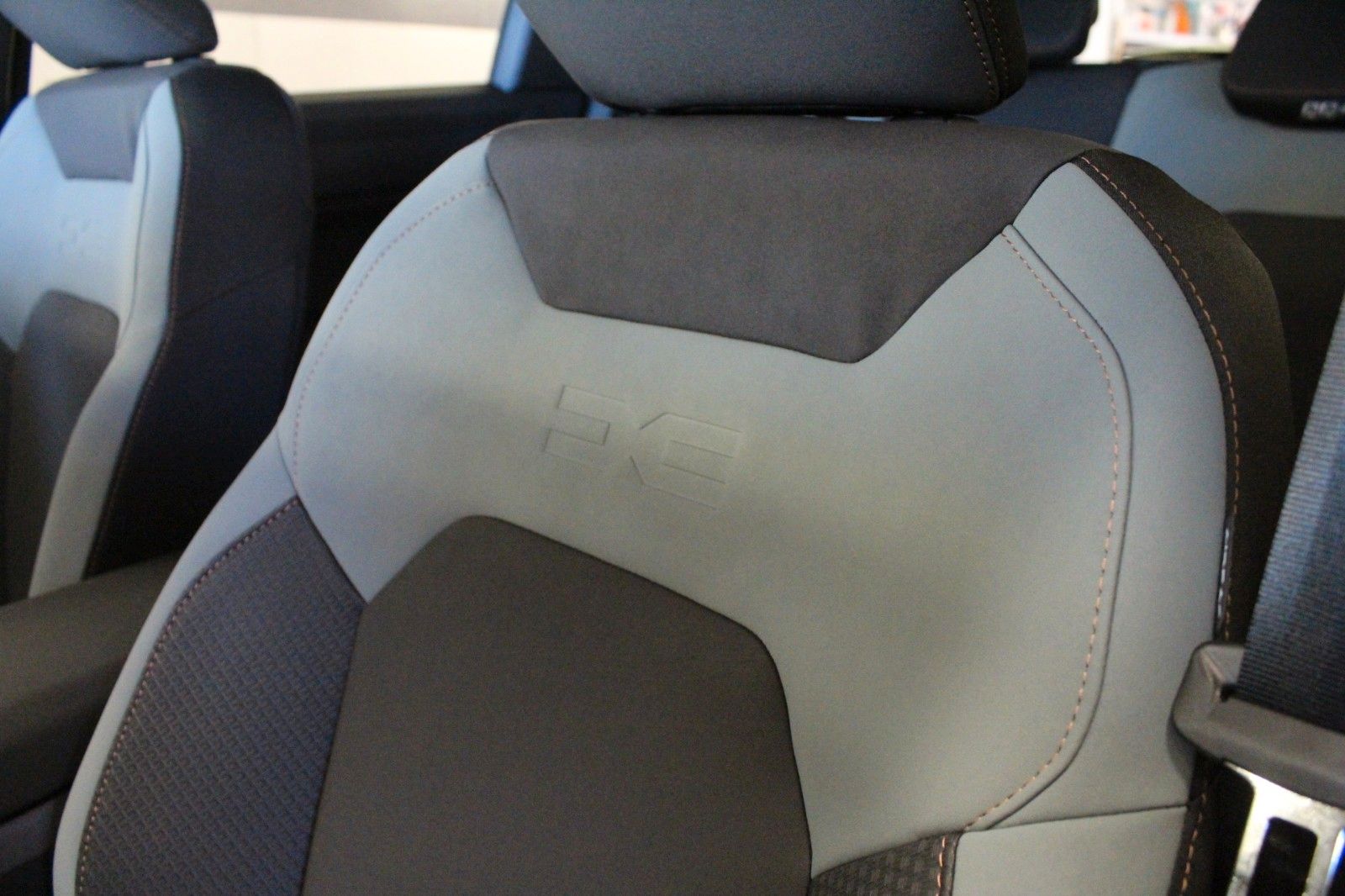 Fahrzeugabbildung Dacia Bigster mild hybrid-G 140 Extreme +Benzin/LPG