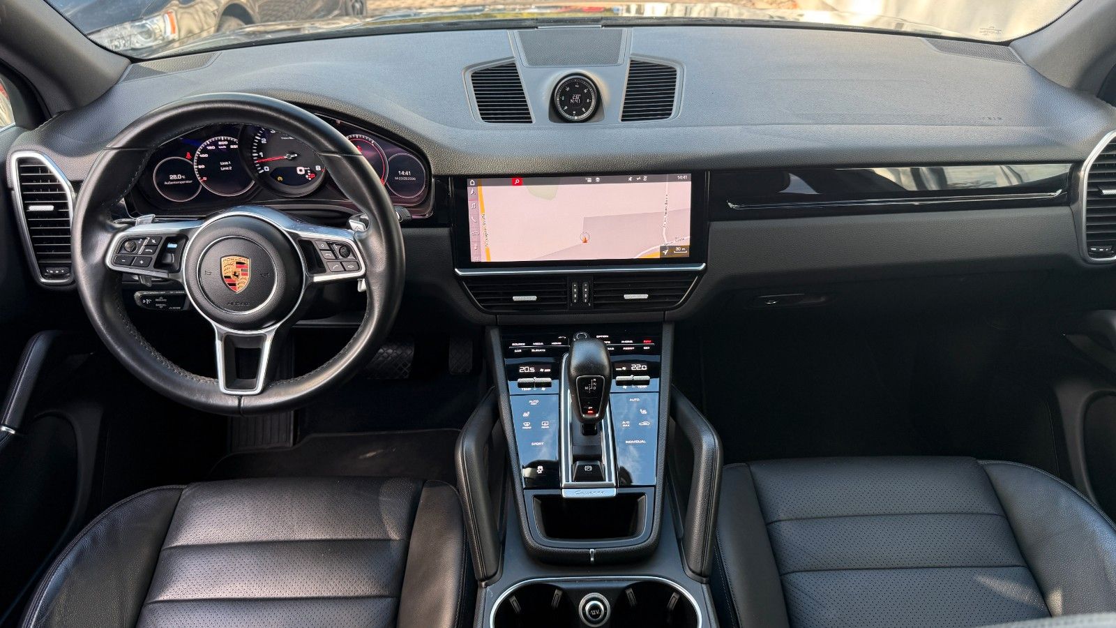PORSCHE Cayenne Cayenne Panorama Kamera Parkassist – Ansicht 17
