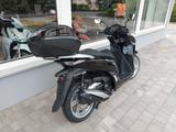 Honda SH 350i mit Topcase - HONDA ROLLER SH 350 I
