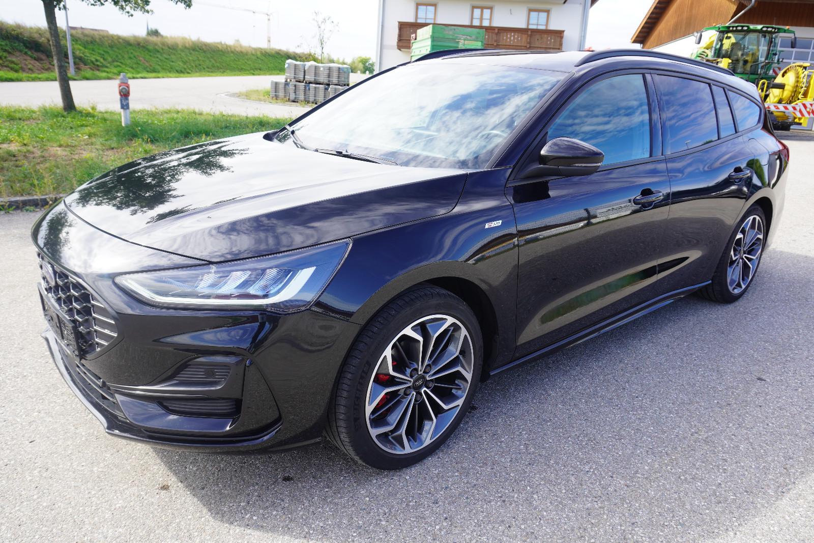 Ford Focus Turnier ST-Line Hybrid NAV AHK LED ACC