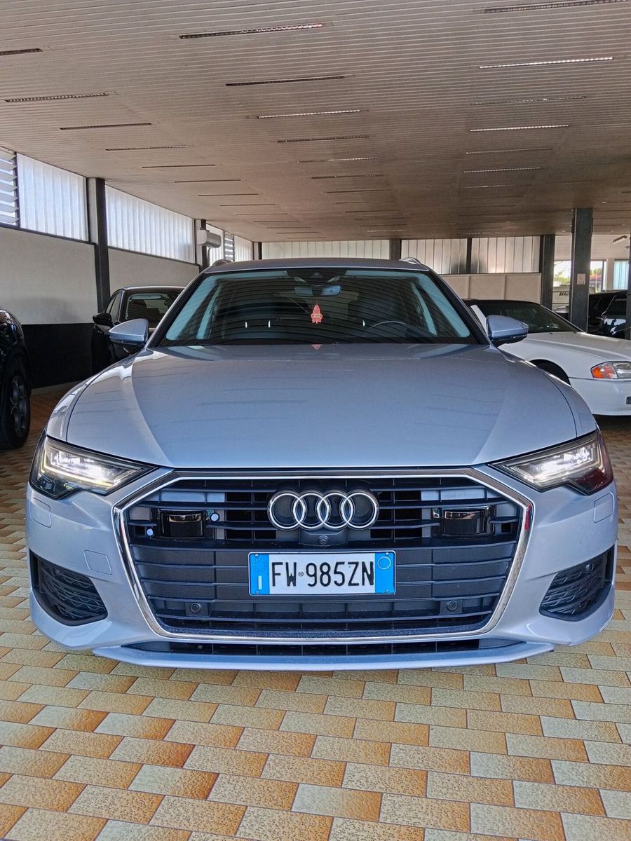Audi A6 Avant 40 2.0 TDI S tronic Business Sport imagem 3