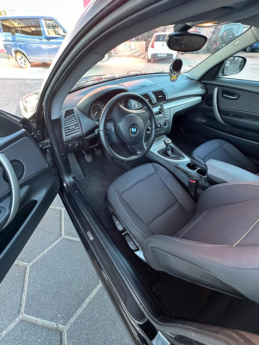 BMW  BMW 116i E81 | TÜV NEU | Neue Reifen | Top Zust