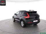Volvo XC 40 D4 AWD R DESIGN KEYLESS,ACC,HARMAN/KARDON - schwarze Volvo XC40