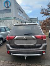 Mitsubishi Outlander PHEV TOP 4WD | 7-Sitzer | Leder | 360° - Mitsubishi Outlander Top mit Hybrid-Antrieb (Benzin/Elektro)