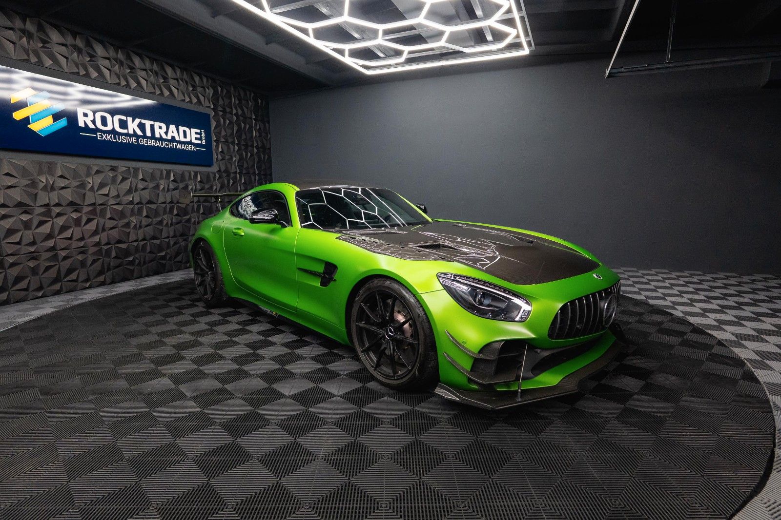 Fahrzeugabbildung Mercedes-Benz AMG GT R Coupe TIKT Performance | 750PS | Carbon