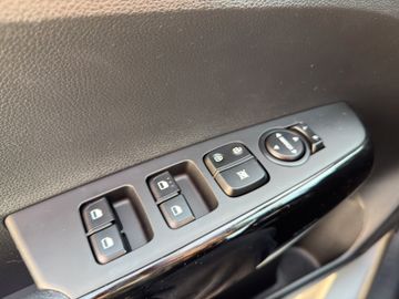 Kia Picanto 1.0 GDI 68 PS Vision Automatik Navi SHZ