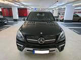 Mercedes-Benz Mercedes ML500 AMG W166 - Mercedes-Benz ML 500: AMG