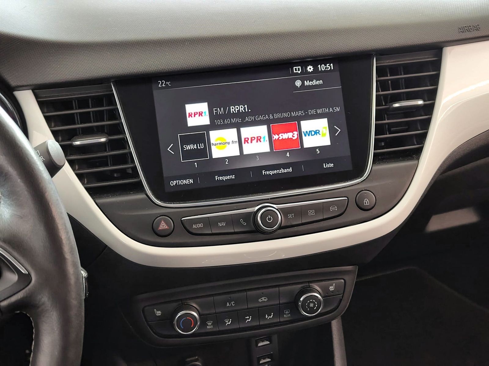 OPEL Crossland X Crossland 1.2 2020 Automatik Navi Parkassistent – Bild 17