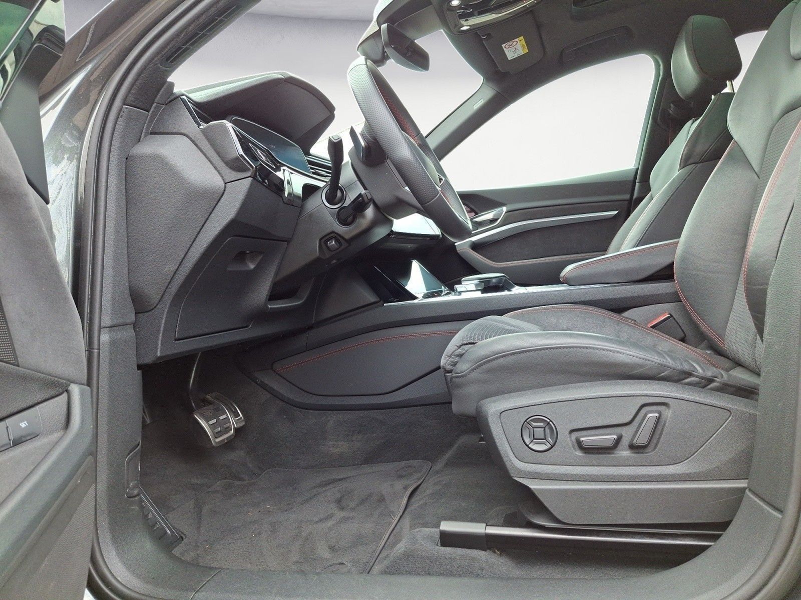 Audi Q8 e-tron - Bild 3