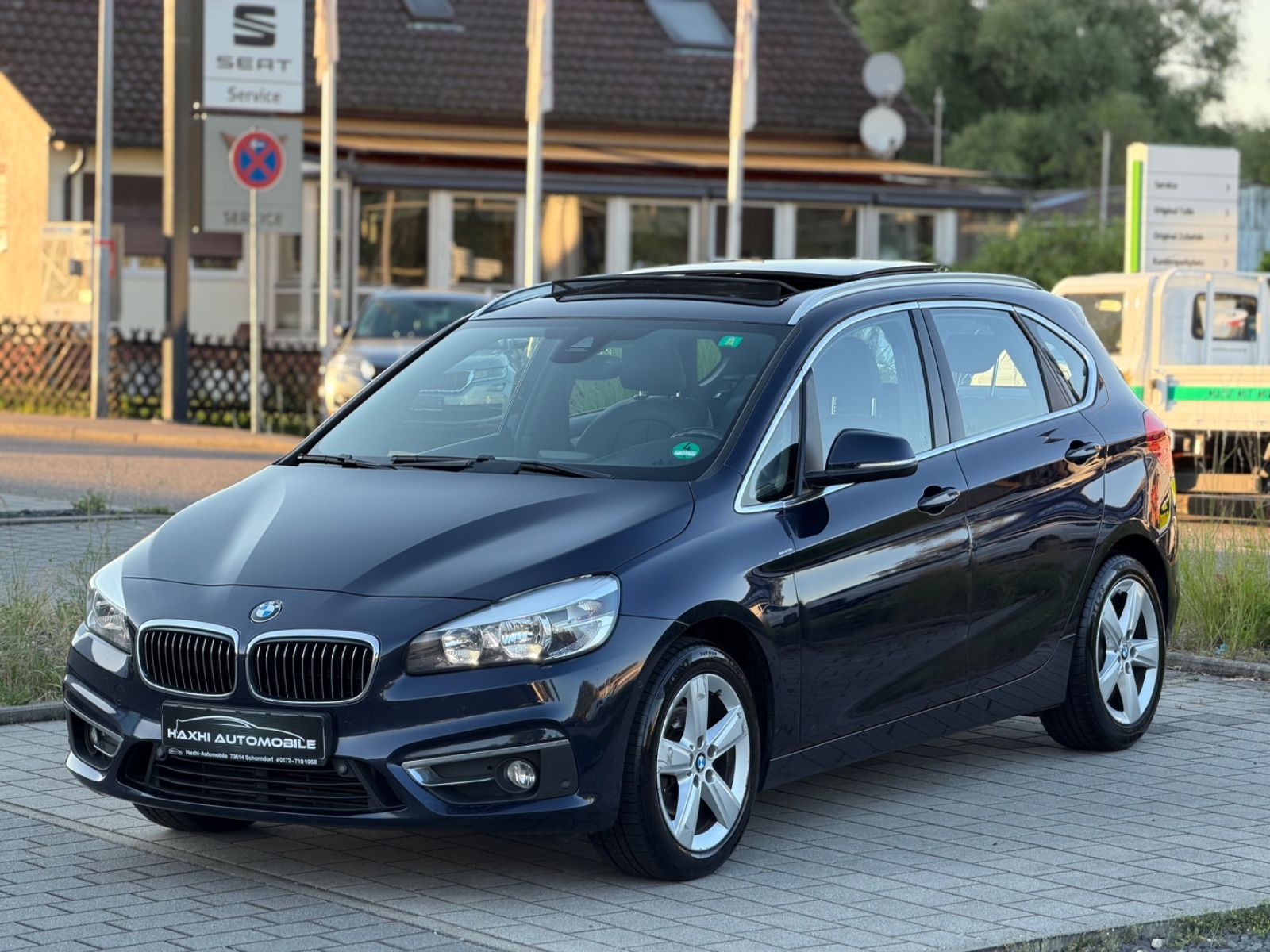 BMW 218 - 1