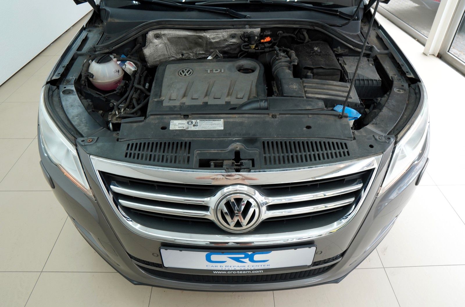 Fahrzeugabbildung Volkswagen Tiguan Sport & Style 4Motion *Leder*Autom*Pano*