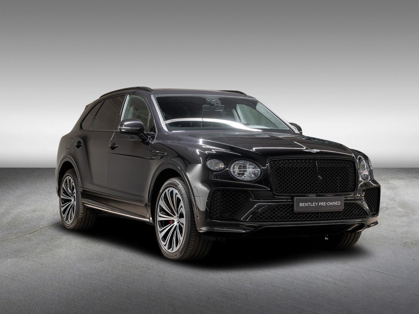 Bentley Bentayga V8 |Black Line|Comfort Spec|7-Seat|Carb imagem 3