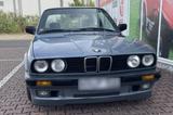 BMW E 30  318 i - BMW 318 aus 1988: 318i