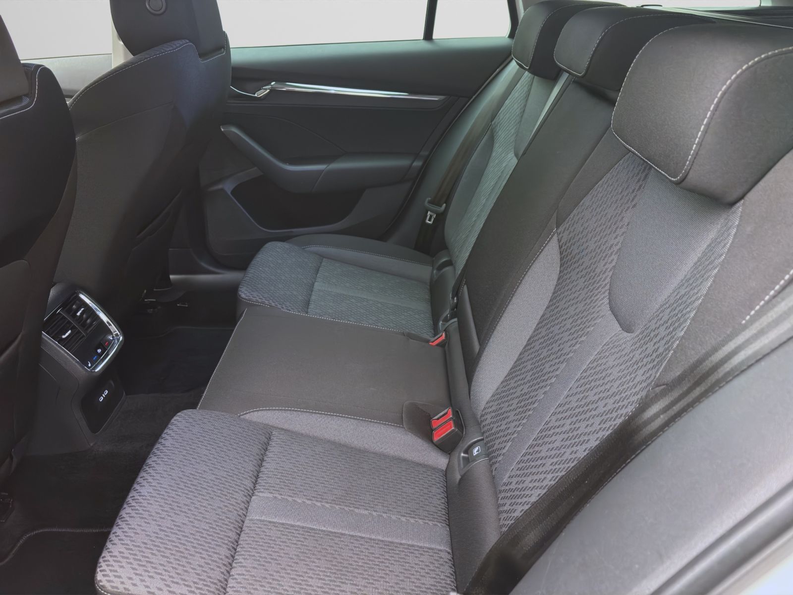 Skoda Octavia - Bild 16