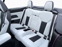 BMW M4 - Vorschau Bild 12