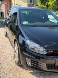 Volkswagen Golf - 4