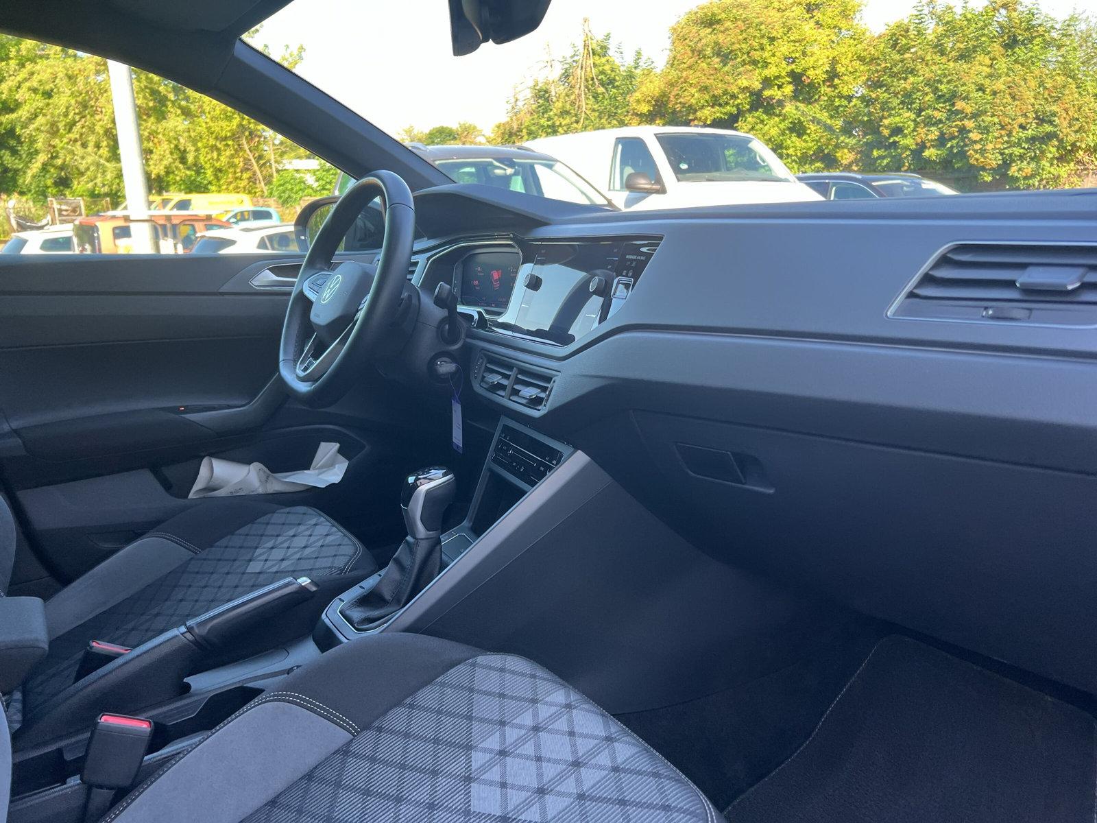 Volkswagen Taigo 1.0 TSI DSG R-Line MATRIX NAVI KAMERA AHK, миниатюра 14