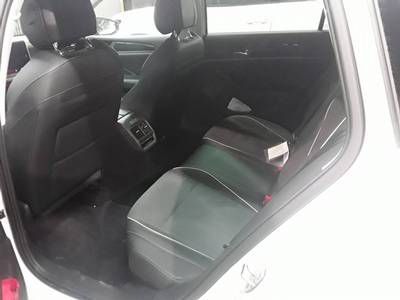 Volkswagen Passat - Bild 4