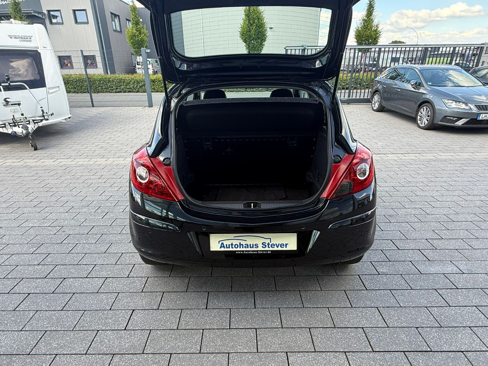 Fahrzeugabbildung Opel Corsa D Energy