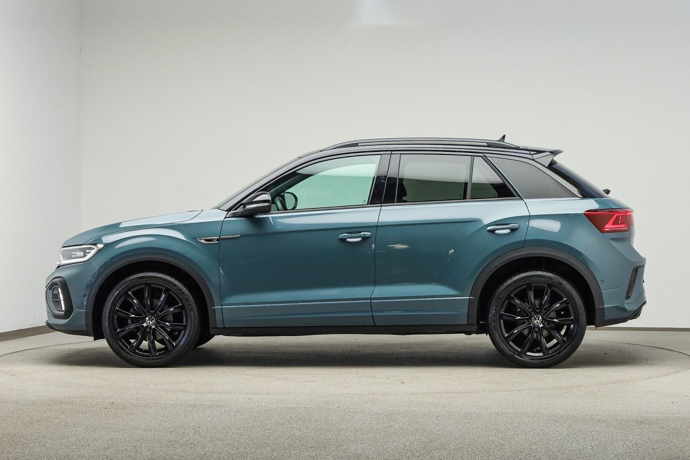 Volkswagen T-Roc R-Line Black Style 1.5 TSI IQ.Drive AHK foto 5