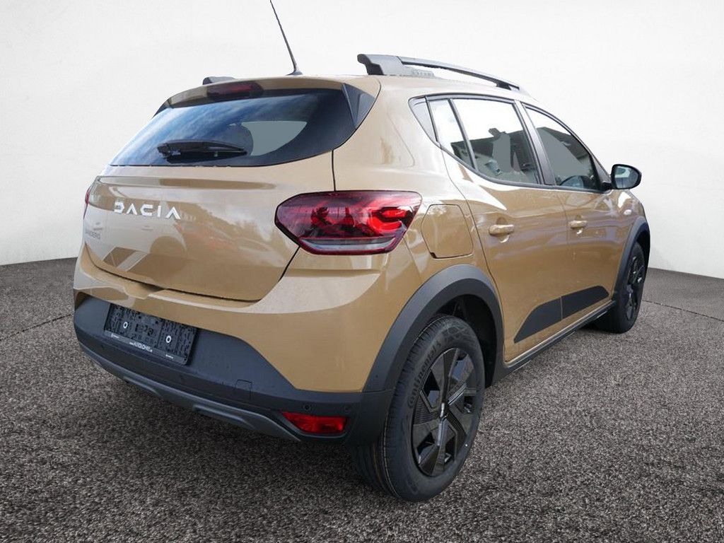 Fahrzeugabbildung Dacia Sandero Stepway Expression TCe 90