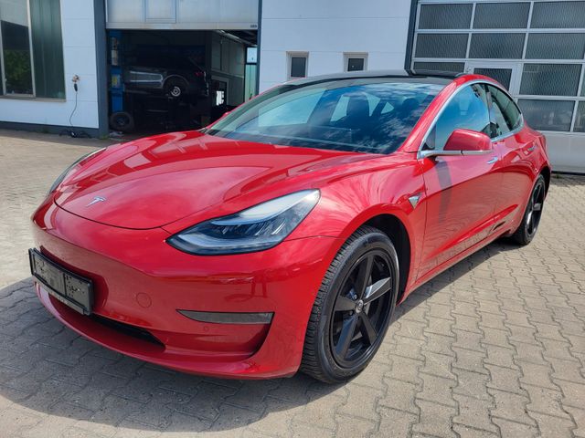 Tesla Model 3 Dual Max Range 4WD/Boost/1.Hd/Autopilot