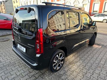 Fahrzeugabbildung Citroën Berlingo Shine M XTR HEAD UP PANO NAVI TEMPOMAT