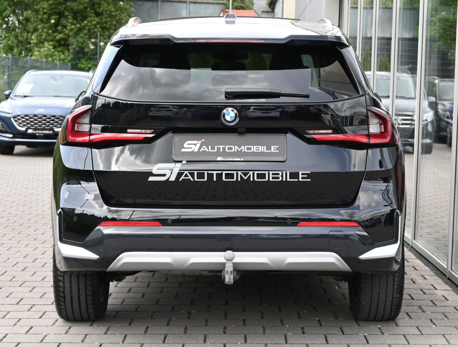 Fahrzeugabbildung BMW X1 xDr.23d xLine °ACC°AHK°HUD°H/K°MEMO°PANO°360°