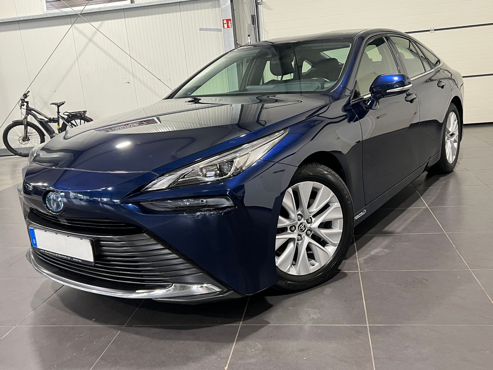 TOYOTA Mirai