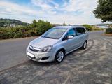Opel Zafira 1.7 CDTI NAVI TÜV NEU  AHK 7 SIZE