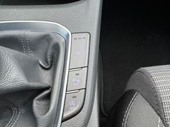 Fahrzeugabbildung Hyundai I30 Select 1,4 "NAVI-CAM-MULTI-SITZH-TEMPO-