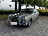 Mercedes-Benz 300SEL3.5 V8  - Mercedes-Benz 300 mit Benzin-Antrieb: Limousine