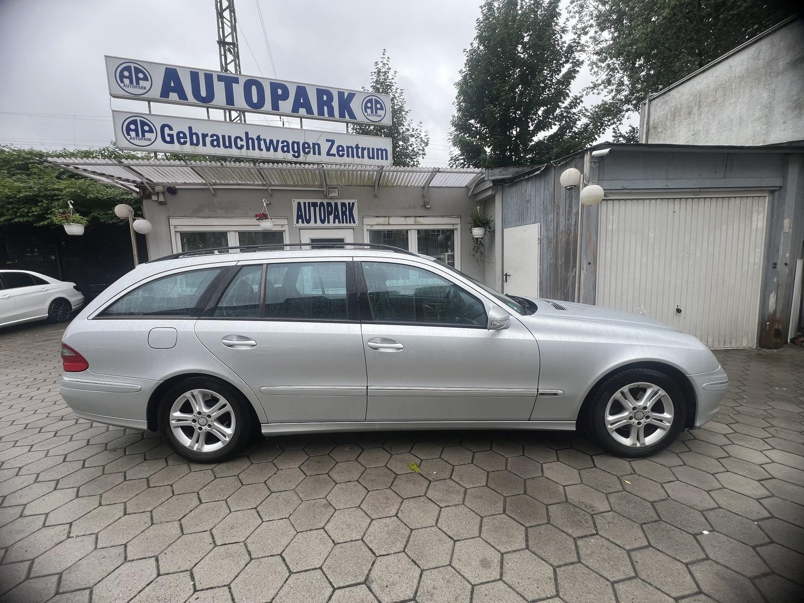 Mercedes-Benz E 220 CDI T BleuEfficiency Avantgarde*Tiptronic