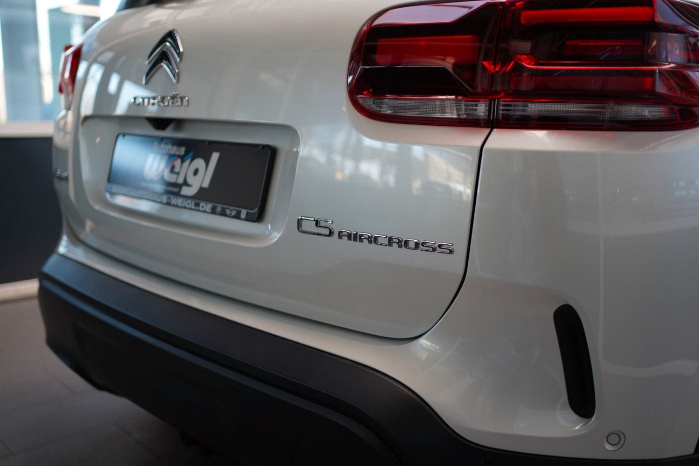 Fahrzeugabbildung Citroën C5 Aircross Plug In Hybrid 225 e-EAT8 Shine Pack