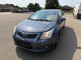 Toyota Avensis Lim. Sol - Toyota Avensis Sol mit Diesel-Antrieb