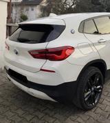 BMW X2 sDr18i Advantage Navi LED PDC SHZ Lordose S.H - BMW X2 von privat
