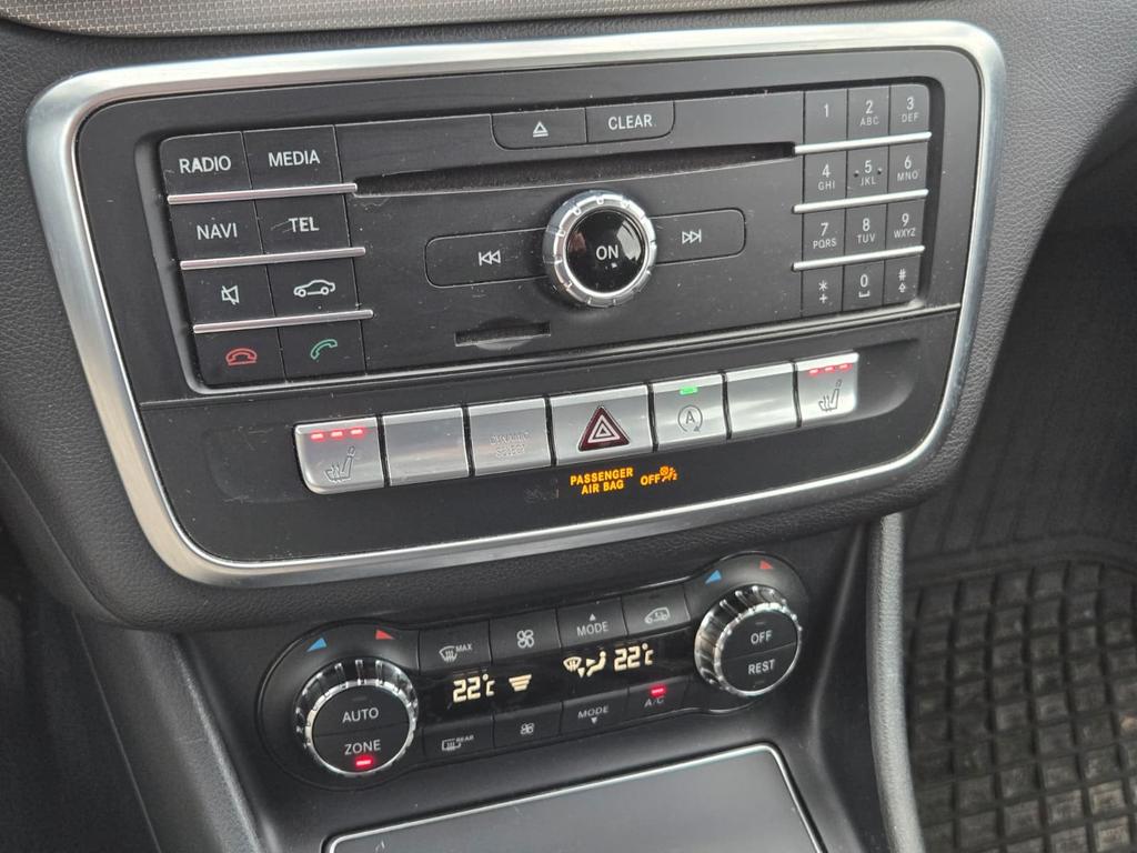 Mercedes-Benz CLA 200