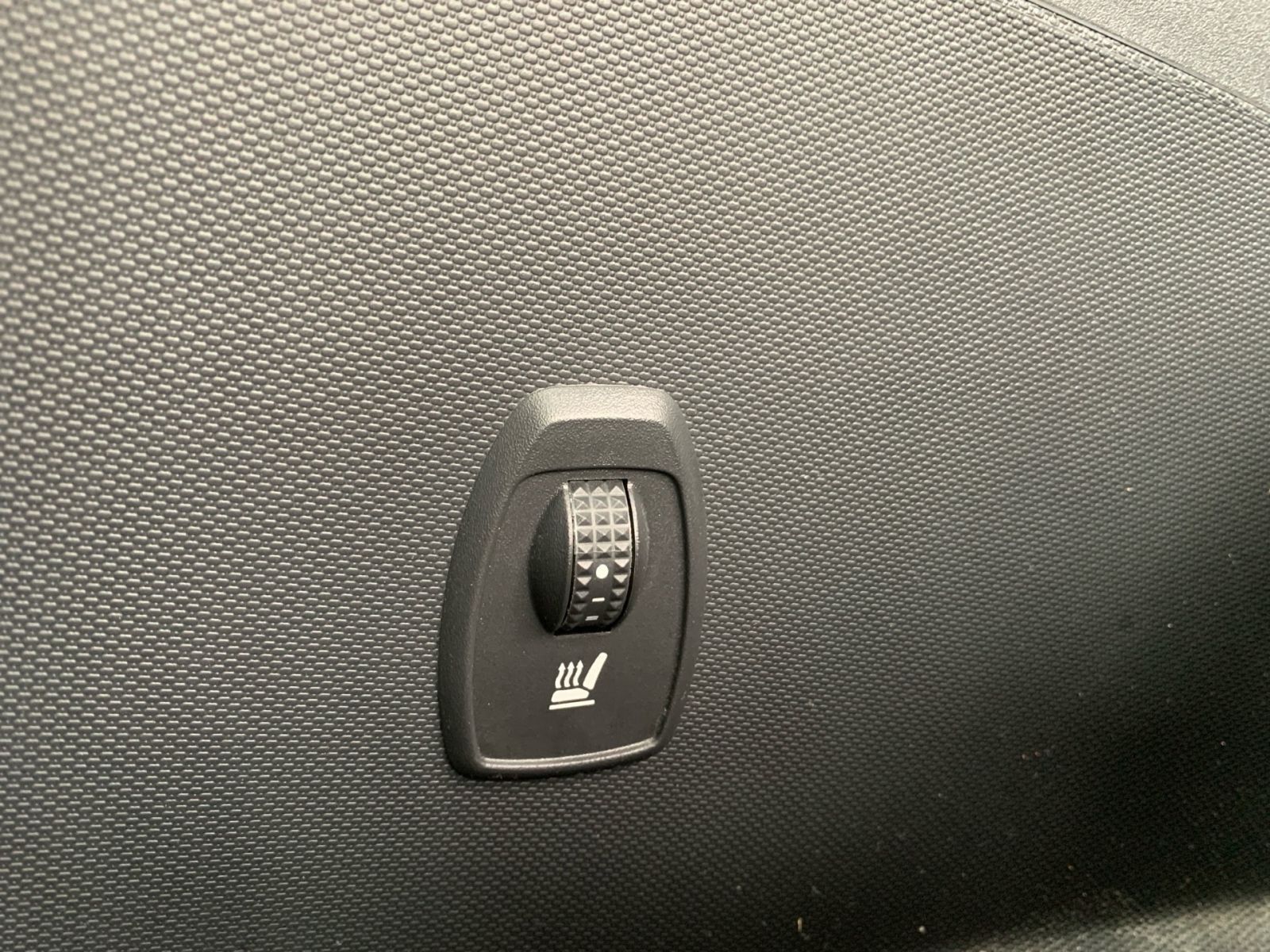 Fahrzeugabbildung Renault Zoe Life  LIMITED 41 kWh 1Hand