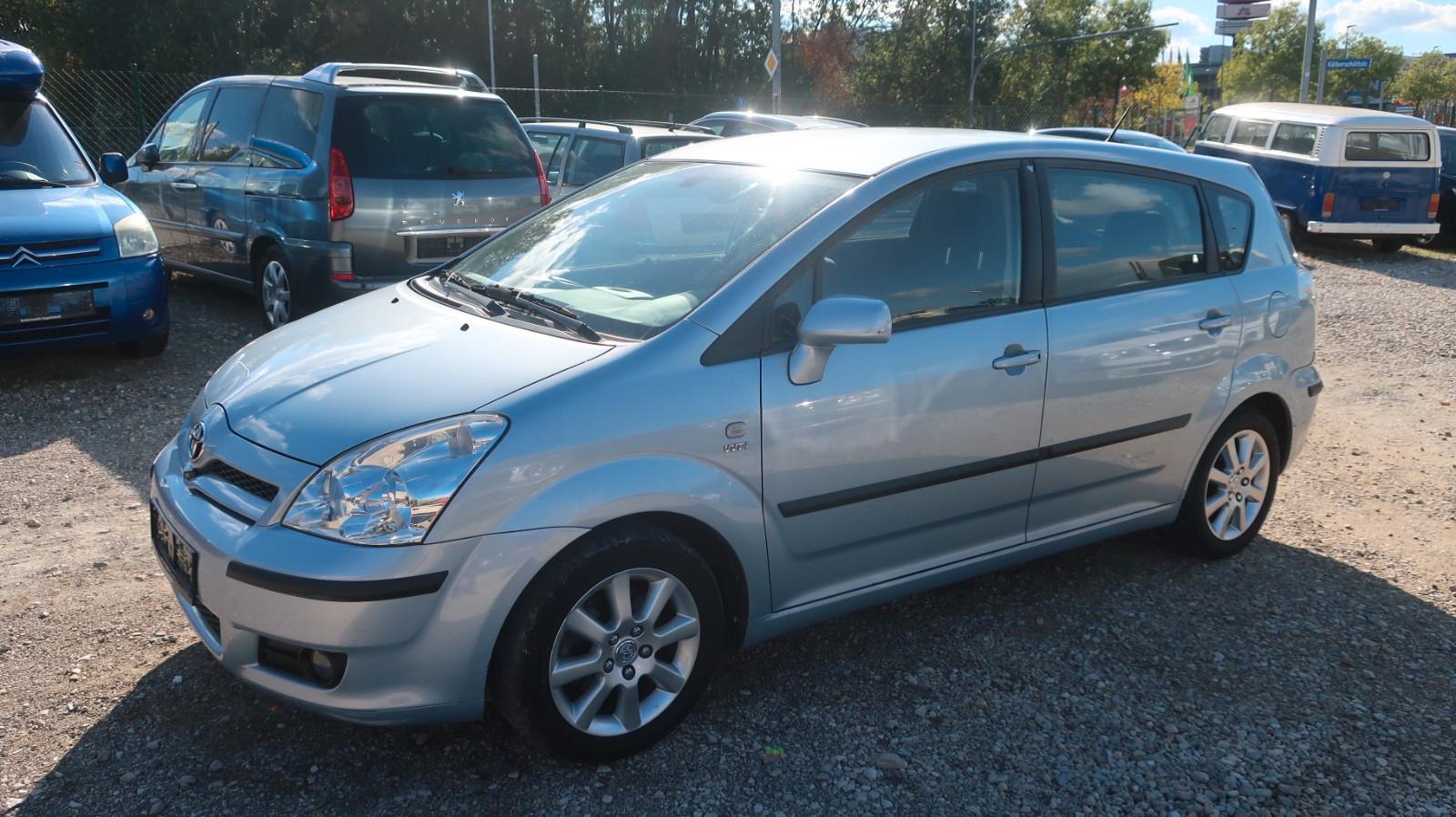 Toyota Corolla Verso 1.8 Executive, 7 Sitzer, Automatik