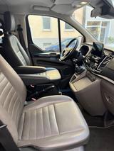 Ford Tourneo Custom 2.0 EcoBlue Hybrid Titanium  - Ford Tourneo Custom Gebrauchtwagen in München