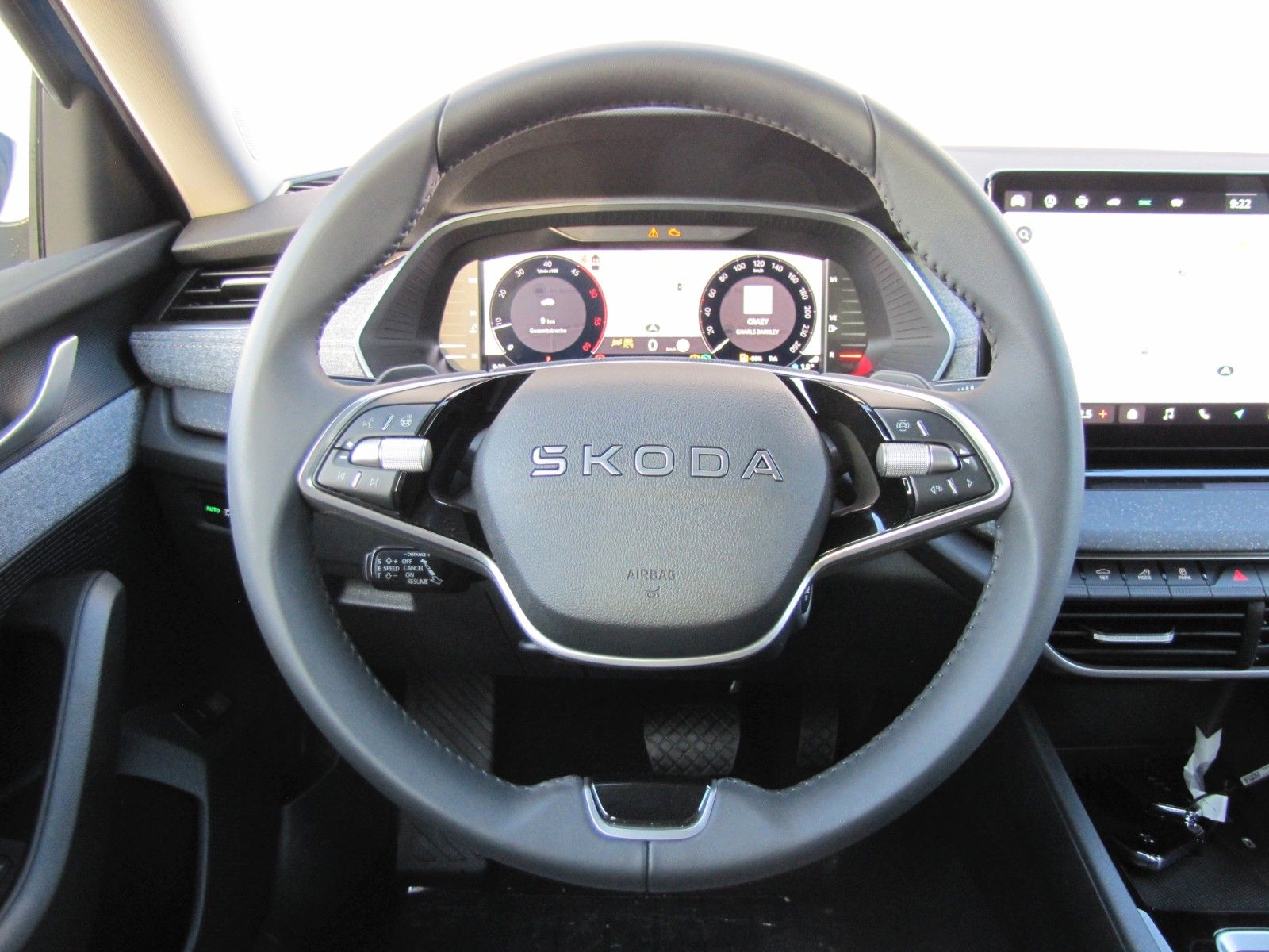 Fahrzeugabbildung SKODA Octavia Combi Tour 2.0 TDI 150PS DSG